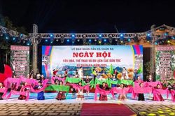Quản Bạ tạo sức hút từ bản sắc văn hóa truyền thống