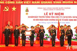 Thượng tướng Phạm Hoài Nam dự Lễ kỷ niệm 50 năm Ngày truyền thống Tổng công ty Sông Thu
