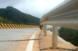 Lâm Đồng: Yêu cầu xử lý các điểm sụt lún trên quốc lộ 28B