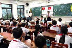 Môn Ngữ văn, gieo mầm miễn dịch thông tin cho thế hệ trẻ