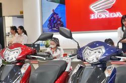 Doanh số Honda Việt Nam: Ô tô gặp khó, xe máy tiếp tục đắt hàng