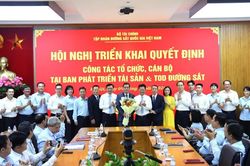 Đường sắt Việt Nam tìm động lực tăng trưởng mới từ tài sản và TOD