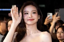 Hoa hậu Thái Lan giữa dàn trai tài gái sắc Việt Nam