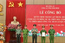 Ninh Bình thành lập Trung đoàn CSCĐ dự bị chiến đấu với gần 800 cán bộ, chiến sĩ