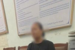 Khởi tố đối tượng dùng dao sát hại con gái
