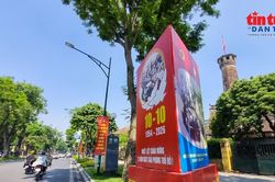 Hà Nội rực sắc cờ hoa chào mừng 72 năm Ngày Giải phóng Thủ đô