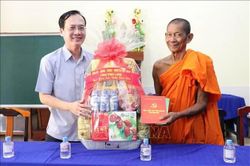Đồng bào Khmer đón mừng Lễ Sene Dolta vui tươi, đầm ấm, hạnh phúc