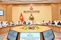Bộ Công Thương tổ chức hội thảo lấy ý kiến về Chiến lược xuất nhập khẩu hàng hóa đến năm 2030