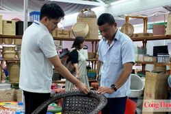 Hanoi Giftshow 2026: Kết nối tiêu thụ cho sản phẩm làng nghề