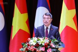 Việt Nam - Lào tăng cường gắn kết chiến lược về kinh tế, thúc đẩy hợp tác đầu tư và hạ tầng