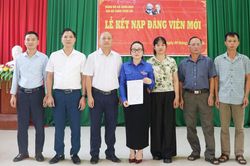 Bắc Ninh tạo nguồn kết nạp Đảng ở địa bàn miền núi