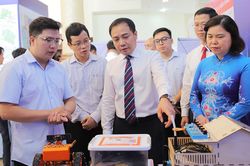 Ng&agrave;y Chuyển đổi số th&agrave;nh phố Bắc Ninh: Ra mắt ứng dụng iBacninh, lấy dữ liệu l&agrave;m đ&ograve;n bẩy điều h&agrave;nh