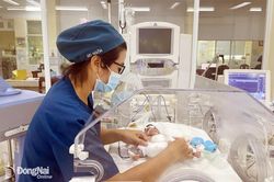 Phẫu thuật thành công cho trẻ sinh non 26 tuần, bị thủng ruột tự phát