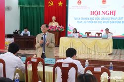 Tuyên truyền, phổ biến, giáo dục pháp luật và tư vấn pháp luật miễn phí cho người dân biên giới