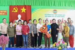 Hội Nông dân xã Ninh Phước ra mắt Câu lạc bộ “Nông dân số” thôn Bình Quý 3