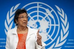 Nữ thẩm phán gốc Ấn người Nam Phi Navi Pillay đoạt giải Nobel Hòa bình