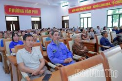 Phường Vân Phú phổ biến quy định về bồi thường, hỗ trợ, tái định cư Dự án xây dựng tuyến đường sắt Lào Cai - Hà Nội - Hải Phòng