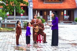 Giữ 'căn cước' làng