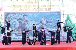 Khai mạc chuỗi hoạt động Ngày hội Văn hóa dân tộc Mông lần thứ IV