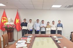 Thứ trưởng Nguyễn Tường Văn chỉ đạo nhiệm vụ trọng tâm quý IV của Cục Phát triển đô thị
