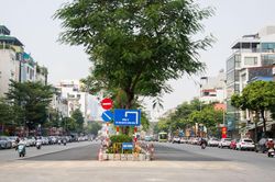 Hà Nội: Nới rộng mặt đường Ô Chợ Dừa, dòng xe bớt chật chội