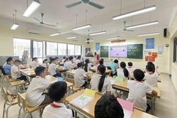 Nghiêm cấm trường học thu tiền hoạt động giáo dục tăng cường