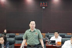 Đoàn giám sát của Ủy ban Khoa học, Công nghệ và Môi trường làm việc với UBND thành phố Đà Nẵng