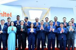 Thủ tướng Lê Minh Hưng thăm, làm việc với Công ty Star Telecom (Unitel) tại Lào