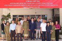 Bệnh viện 19-8 tăng cường hợp tác chuyên môn với Bệnh viện 5/4 Bộ Công an Lào