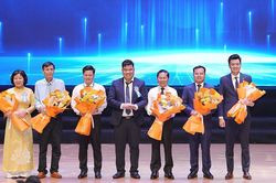 Đẩy mạnh hợp tác với doanh nghiệp để giải quyết việc làm cho học sinh, sinh viên tại miền Trung, Tây Nguyên