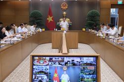 Cả nước giảm gần 19.000 trường học, hơn 28.000 cán bộ quản lý chuyển sang giảng dạy