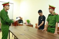 Khởi tố đối tượng cho vay lãi nặng trong giao dịch dân sự