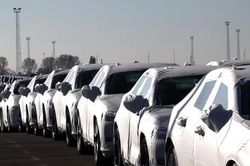 Trung Quốc và EU đạt thỏa thuận cắt giảm một nửa lượng xe hybrid