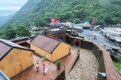 Tour Xuyên Việt 39 ngày 38 đêm dài kỉ lục tại Việt Nam