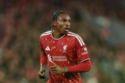 Liverpool đại chiến Man City, MU gặp Tottenham