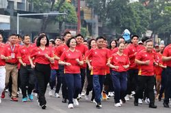 Ph&aacute;t động phong tr&agrave;o to&agrave;n d&acirc;n luyện tập thể thao: 'Một quốc gia vận động, một Việt Nam khỏe mạnh'