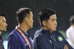 V-League trở lại: Những thuyền trưởng nào nguy cơ... bay ghế?
