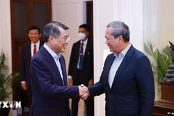 Thủ tướng Lê Minh Hưng và Thủ tướng Campuchia Hun Manet ăn sáng và làm việc
