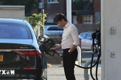 Giá dầu thế giới tăng giữa lo ngại gián đoạn nguồn cung