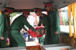 Sơ duyệt lễ truy điệu hài cốt liệt sĩ tại Công viên Lê Thị Riêng