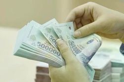 Bộ Nội vụ thông tin mới nhất về cải cách tiền lương: Khi nào trình Trung ương?