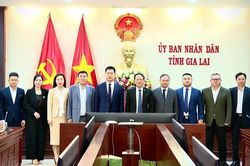 Chủ tịch UBND tỉnh Phạm Anh Tuấn làm việc với Tập đoàn Muyuan