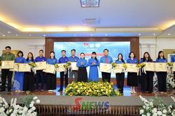 Tuyên dương, nhân rộng các mô hình, giải pháp chuyển đổi số tiêu biểu