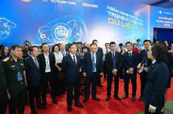Chuyển đổi số ngân hàng: Giữ vững vai trò tiên phong trong kỷ nguyên dữ liệu và trí tuệ nhân tạo