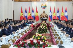 Thống đốc Phạm Đức Ấn tháp tùng Thủ tướng Lê Minh Hưng thăm Lào và Campuchia