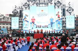 Muốn đi xa phải bền bỉ, muốn chiến thắng phải vượt qua chính mình