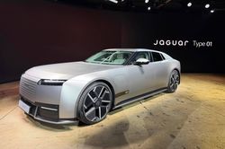 Lộ diện xe điện Jaguar sạc siêu nhanh