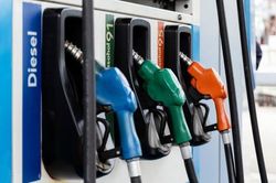 Mỹ đạt thỏa thuận hàng triệu tấn dầu diesel với Nga