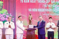 Tổng Bí thư, Chủ tịch nước Tô Lâm dự Lễ kỷ niệm 70 năm thành lập Câu lạc bộ Bóng đá Công an Hà Nội