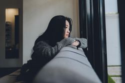 Ở một mình bao lâu là quá nhiều?